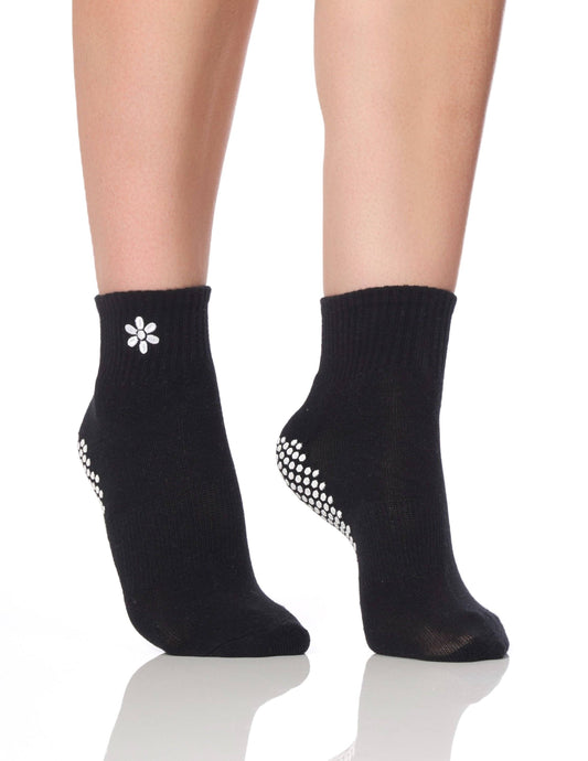 The Harlow Daisy Pilates Socks-2 colors