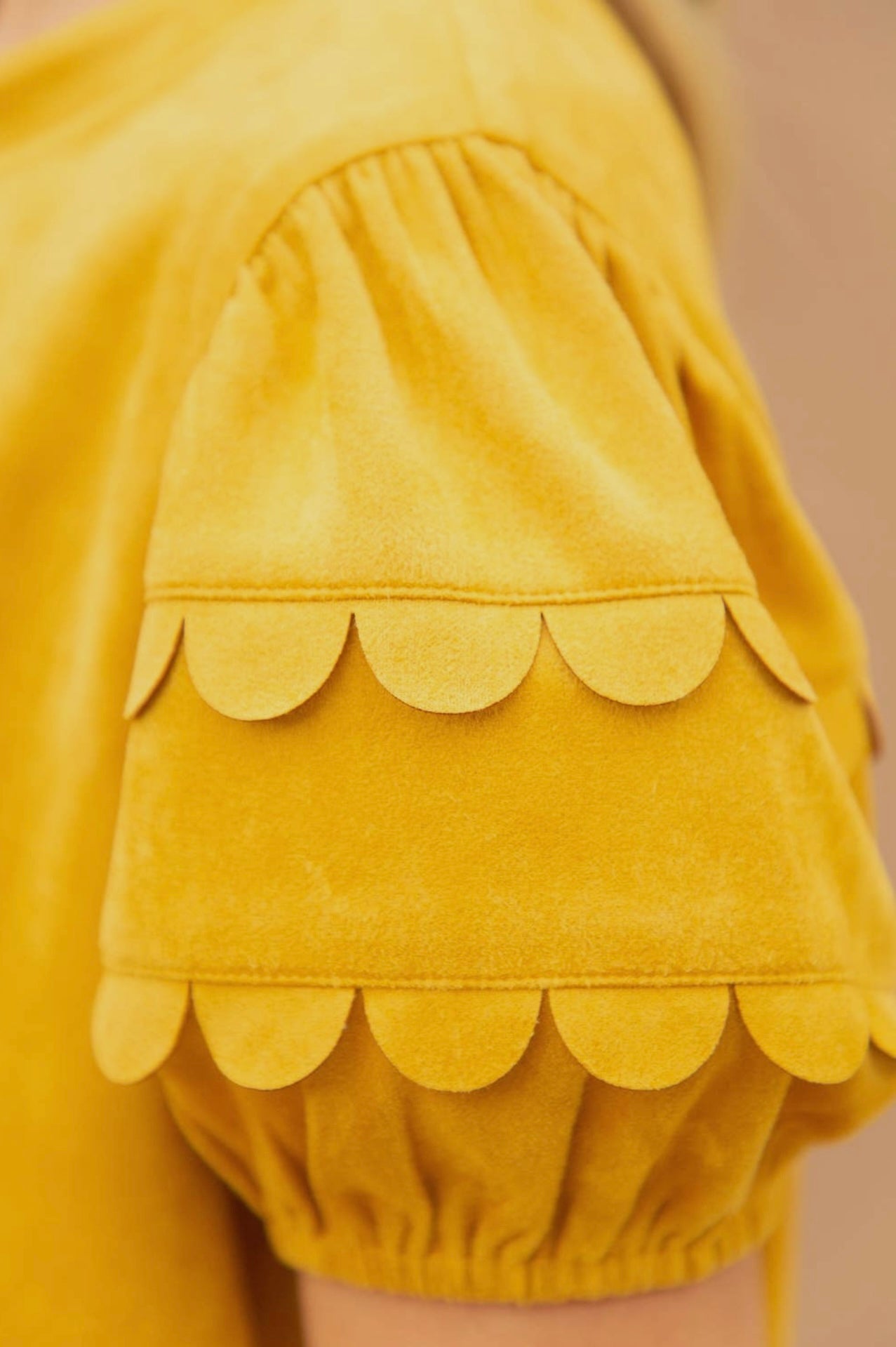 Scallop Detailed Suede Top