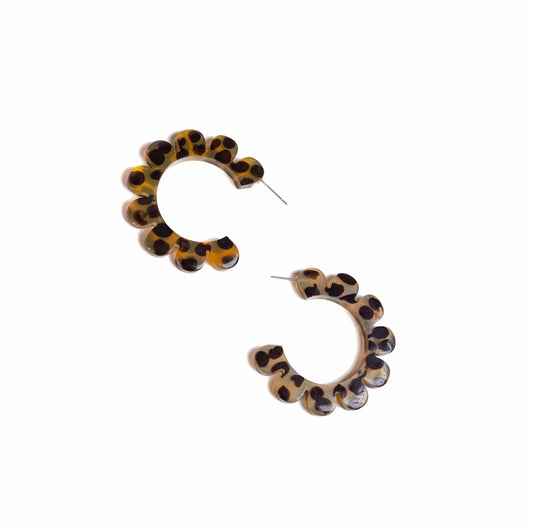 Tortoise Flower Outline Hoops-Sunshine Tienda