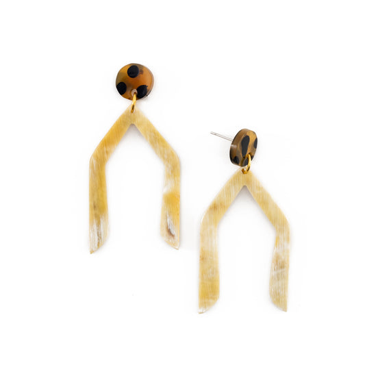 Skinny Horseshoe Earrings-Sunshine Tienda