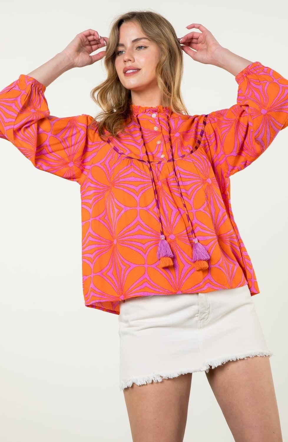 Julia Flower Pattern Print Top: THML