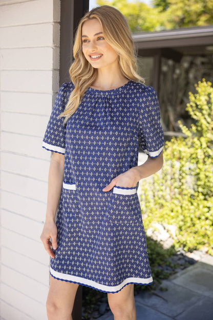 Navy Dream Diamond Printed Wavy Band Knit Dress