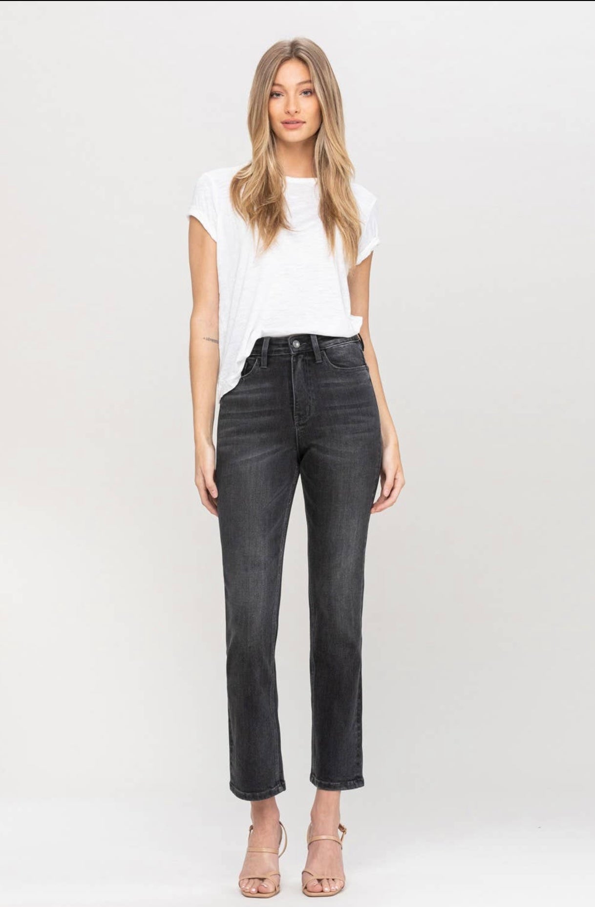 Victoria Stretch Straight Ankle Jean