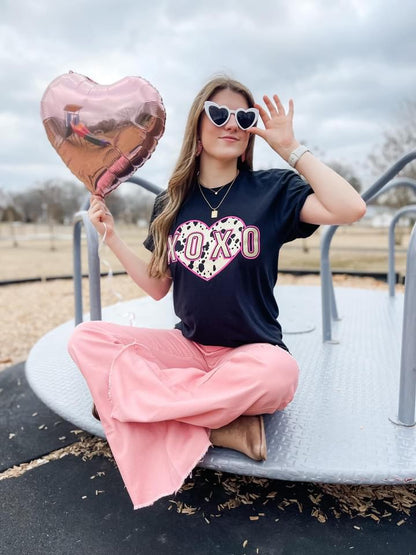 Hugs & Kisses Graphic Tee