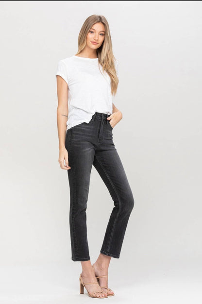 Victoria Stretch Straight Ankle Jean